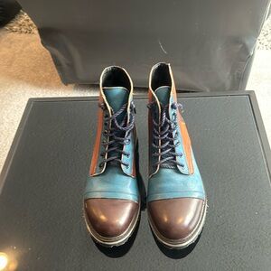 Custom made boots size 42